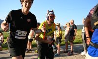 bcn_tour_neuchatel_26_podium_et_costumes_00095